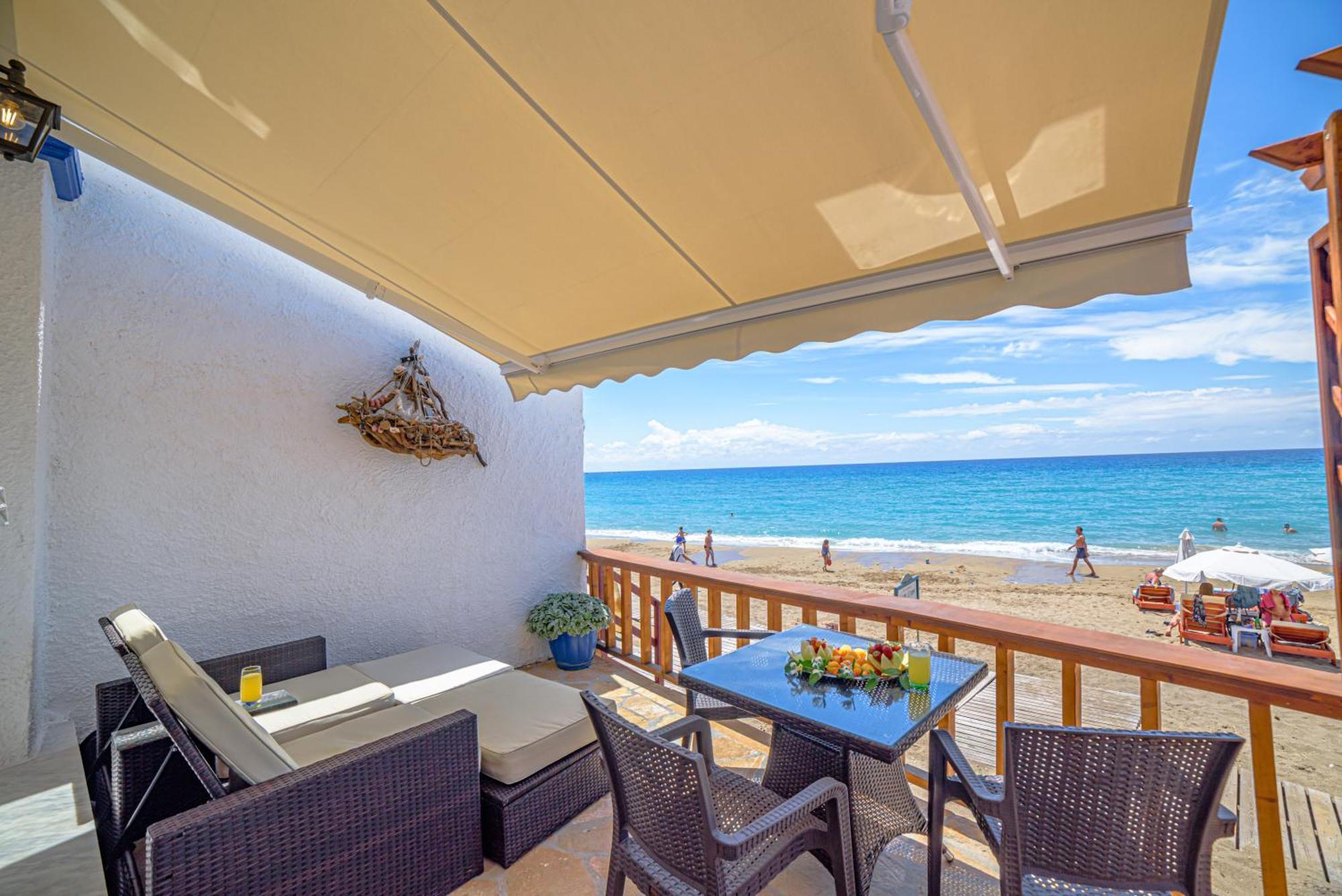 Elena's Seaside Apartments&Studios Agios Gordios  Exterior foto