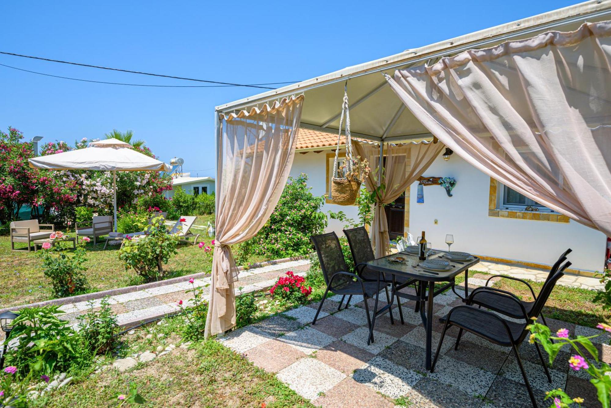 Elena's Seaside Apartments&Studios Agios Gordios  Exterior foto
